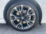 自動車保険も純正のクオリティを。BMWの正規ディーラーのみが取り扱い可能な、BMW専用自動車保険。専任のスタッフが皆様のカーライフを24時間365日サポート致します。