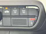 冷えが気になる方にもうれしい、運転席シートヒーター。