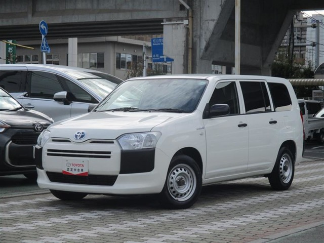 トヨタ プロボックスバン 