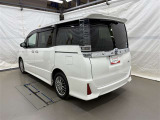 走りにこだわりながら収納力も持ち合わせたお車です。