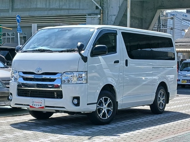 トヨタ レジアスエース 