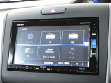 ナビゲーションは純正メモリーナビ(VXM-195VFi)を装着しております。AM、FM、CD、DVD再生、Bluetooth、音楽録音再生、フルセグTVがご使用いただけます。