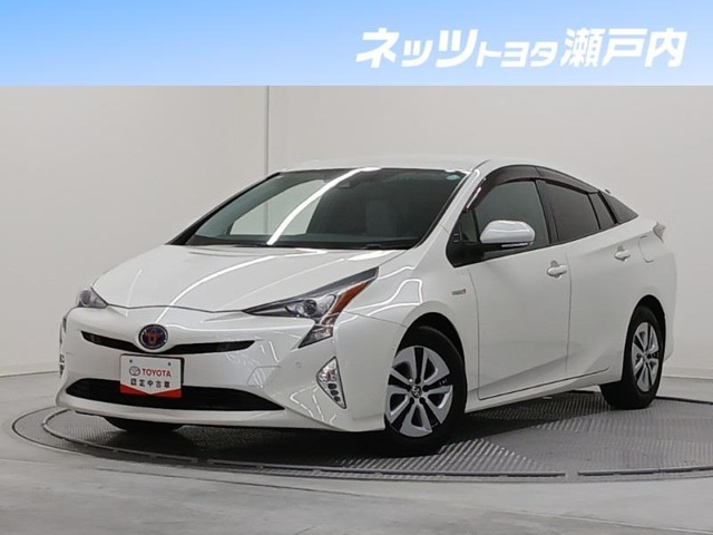 トヨタ プリウス 
