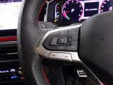 Travel Assist。設定した速度を上限に自動で加減速し、一定の車間距離,およ走行レーンを保つことでロングドライブの疲労を軽減します。