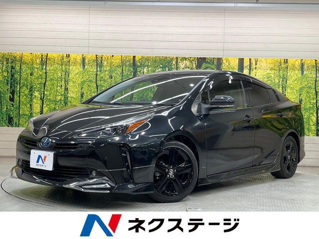 トヨタ プリウス 