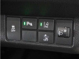 ◆障害物センサー◆車庫入れの時などに近くに障害物がある場合、障害物までの距離を音で知らせてくれます。
