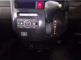 見方が分からないときは、どんなことでも中古車選びのプロであるスタッフにおたずねください。