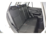 ■車内クリーニング■専門スタッフが見えないところまで徹底洗浄!車内のニオイもリフレッシュ!目に見えないところまで美しくがモットーです。だから、当店の中古車は内装にも自信があります!