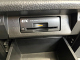【ETC】高速道路の料金所をストレスなく通過!話題のスポットやサービスエリアに多い「スマートIC」利用時は必須のアイテムです。当店でセットアップを実施、ご納車当日からすぐにご利用いただけます!