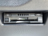 今や必需装備となりつつある、【ETC】搭載車!当店でセットアップが可能ですので、ご納車当日からご使用が可能です!高速道路料金のお支払いが楽々です!
