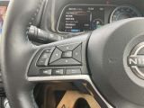 オーディオ等の操作ができるハンドルスイッチ付!手元で操作できるので運転中でも安心です☆