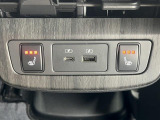 大好評のボディコーティング「ハイモースコート」もご納車までに施工可能。雨染みや線傷など中古車だからと諦めていませんか?ピカピカの状態でお乗り出しいただけます。