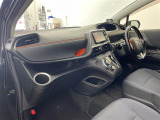 ◆北は北海道から南は沖縄まで、ご購入いただいたお車は全国にご納車が可能です!お電話、メール、動画などでリモートでお車のご案内も可能です!親切、丁寧に対応させて頂きますのでお気軽にご相談ください!