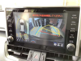 パックモニタ-も装備しております。車庫入れの苦手なお客様、もうご心配いりません。重宝してくれると思います。