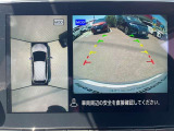 上空から見下ろしているかのように駐車できるアラウンドビューモニター