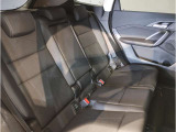 【エアバック】BMWのエアバックやその他の安全装備は、互いに補完しあう事で徹底した安全性を貫きます。万一の事故の際にそれぞれ最適な保護を提供してくれます!