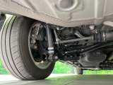 お車を安心してお乗りいただく為には、足回りの定期点検が欠かせません。サービスサポート(有償保証)では無料点検もご提供しており、安心のカーライフをお過ごしいただけるサポート体制が整っています。