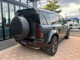L663 NEW DEFENDER Storm Grey 3.0L直列6気筒ディーゼル 300PS/650Nm(カタログ値) エアーサスペンション 255/60R20  Apple CarPlay/Android Auto アダプティブクルーズコントロール レーンデパーチャワーニング