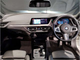 アウトバーンでの走行を見据えたBMWのブレーキシステムはもしもの時にもいち早くマシンを停止してくれます。