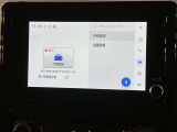 いまや必須装備「ナビゲーション」搭載!知らない場所にスイスイッとドライブ。もう、これなしではハンドルを握れませんね!でも運転中の操作は危険ですのでご注意ですね☆