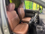 運転席シート廻りは使用感も少なく、良好な状態となっています。丁寧に使われていたことがよくわかりますね。