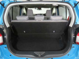 一本可倒式シートです。収納と乗車人数のバランスに優れています♪荷物の大きさに応じたラゲージスペースをフレキシブルに作り出せるので、シーンに応じた使い方ができます♪
