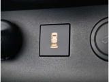 当店ではスポーツグレードや人気車種・上級グレードを主に仕入れ強化しております!中古車でお買い得感あるお車展示中となっておりますのでお客様のご来店、お見積もり依頼お待ちしております。