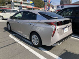 低燃費で環境にもやさしいハイブリッド車です。トヨタ専用診断機器でハイブリッドシステムを綿密に点検してあります!