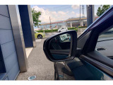 サイドミラーには後方のお車をおしらせ機能も!