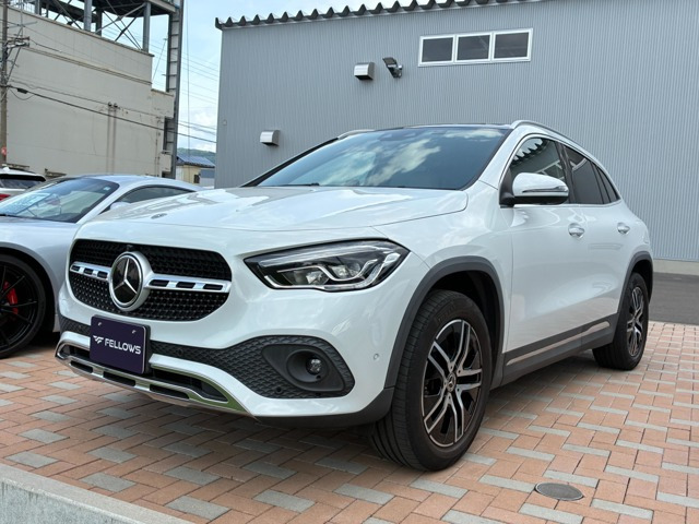 GLAクラス GLA200d 4マチック 4WD 