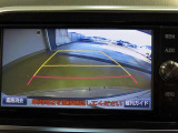 バックガイドモニターで、後方を確認しながら安心して駐車することができます。運転初心者も熟練者も必須の機能ですよ!