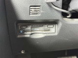 【ETC】高速道路などの料金所における自動料金支払いシステムです。車載器と料金所のアンテナとの間で無線通信を行い、料金を自動で支払うことができます。