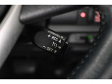 クルーズコントロール装備で高速道路での長距離移動にあると便利です。
