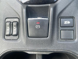 禁煙車 黒レザーシート 社外マフラー 純正ナビ Bluetooth フルセグTV バックカメラ プッシュスタート 前席シートヒーター ブラインドスポットモニター ETC 純正18インチアルミホイール