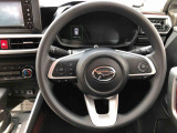 運転中も見やすいメーター。