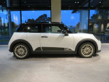 気になる車両へのご質問も大歓迎です。お気軽にMINI 一宮 0078-6002-369993 (無料)までご連絡ください!