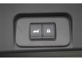 大好評のボディコーティング「ハイモースコート」もご納車までに施工可能。雨染みや線傷など中古車だからと諦めていませんか?ピカピカの状態でお乗り出しいただけます。