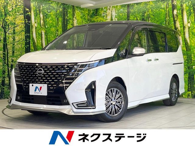 セレナ1.4 e-POWER AUTECH