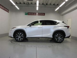 NX 200t Fスポーツ 