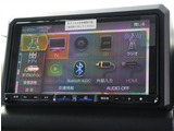 お車選びをお楽しみ頂けるよう、在庫車の展示スペースを十分に確保しております。