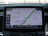 アルパインビックX11インチナビ&アルパインフリップダウンモニター装着済みで車内での快適性もばっちりですね♪ (準備中