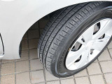 日産純正スチールホイールとカバー