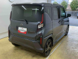 当店では車両本体価格以外に、諸費用を含めた支払総額も表示しておりますので、お客様の予算にピッタリのおクルマお選びができます。コーティングやJAFをセットにしたオトクな購入パックも好評です。