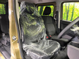 運転席シート廻りは使用感も少なく、良好な状態となっています。丁寧に使われていたことがよくわかりますね。