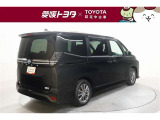「中古車ハイブリッド保証」付き。ハイブリッド機構を無償で保証します。保証期間は、初度登録年月から10年目まで、またはロングラン保証が終わってから3年間。ただし累計走行距離が20万km以内です。
