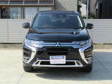 アウトランダー PHEV 2.4 G 4WD 
