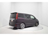 当店は全車『ロングラン保証』付!(1年間、距離無制限 HV車はHV保証付) 別途延長保証もご用意しております♪ ぜひ現車を確認にご来店ください