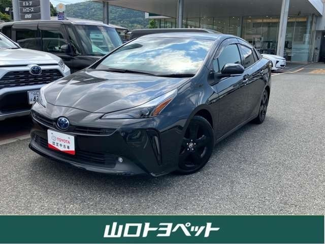 トヨタ プリウス 