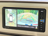 【パノラマモニター】専用のカメラにより、上から見下ろしたような視点で360度クルマの周囲を確認することができます☆縦列駐車や幅寄せ時に活躍してくれます♪