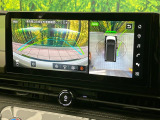 【アラウンドビューモニター】専用のカメラにより、上から見下ろしたような視点で360度クルマの周囲を確認することができます☆死角部分も確認しやすく、狭い場所での切り返しや駐車もスムーズに行えます。